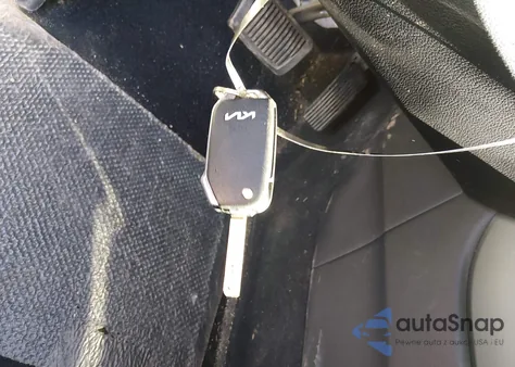 2022 Kia Seltos Lx из США, поврежденный, VIN KNDEPCAA8N732966